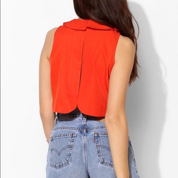 NWOT - Collared Open Back Crop Top - Picture 4 of 4